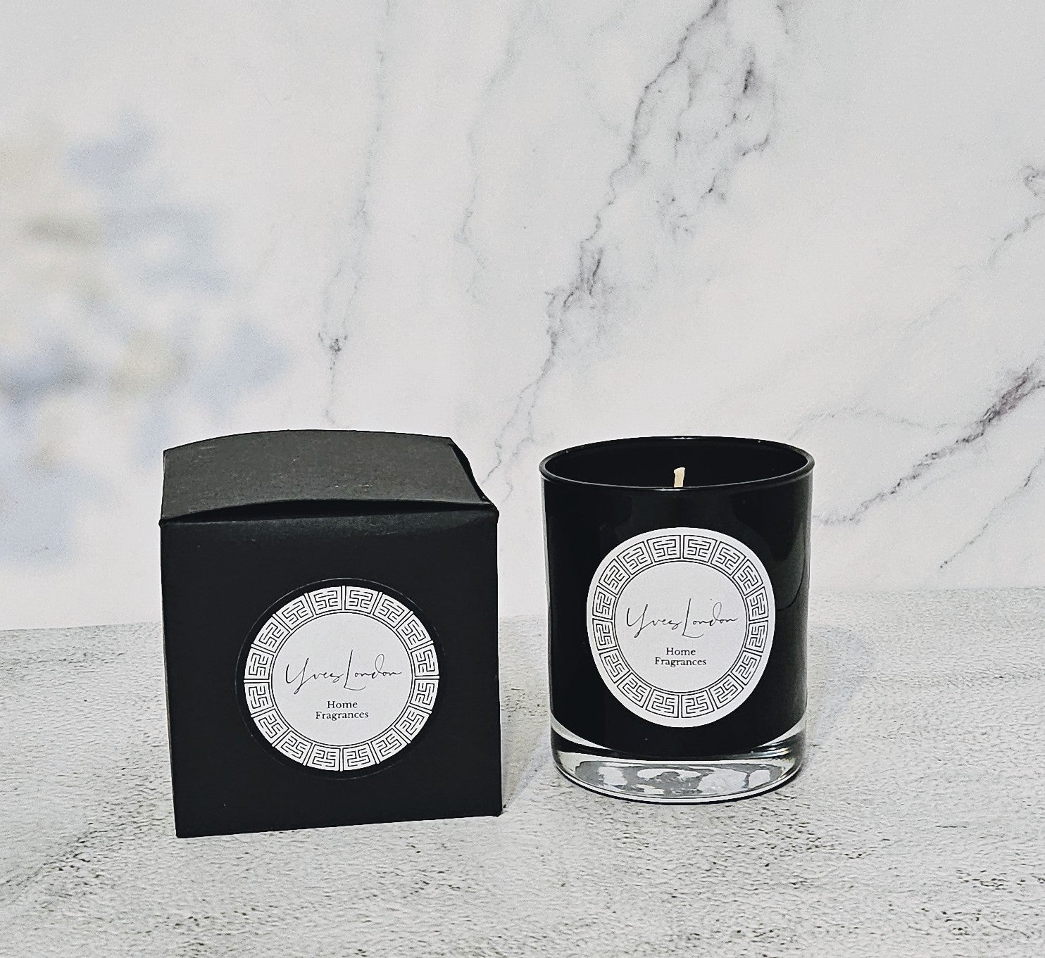 Musky Oud Luxury Candle – Deep, Exotic & Warm Home Fragrance